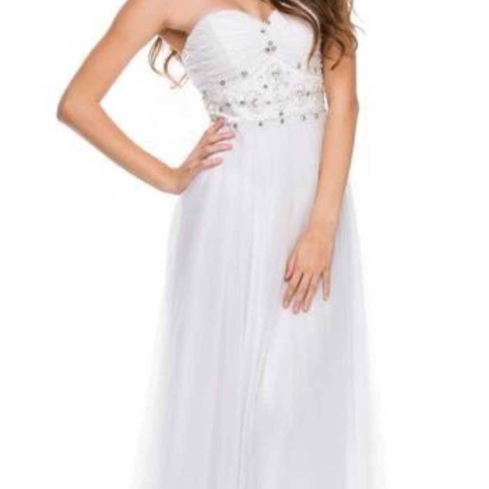 NEW! Beautiful Strapless Long Evening Dress